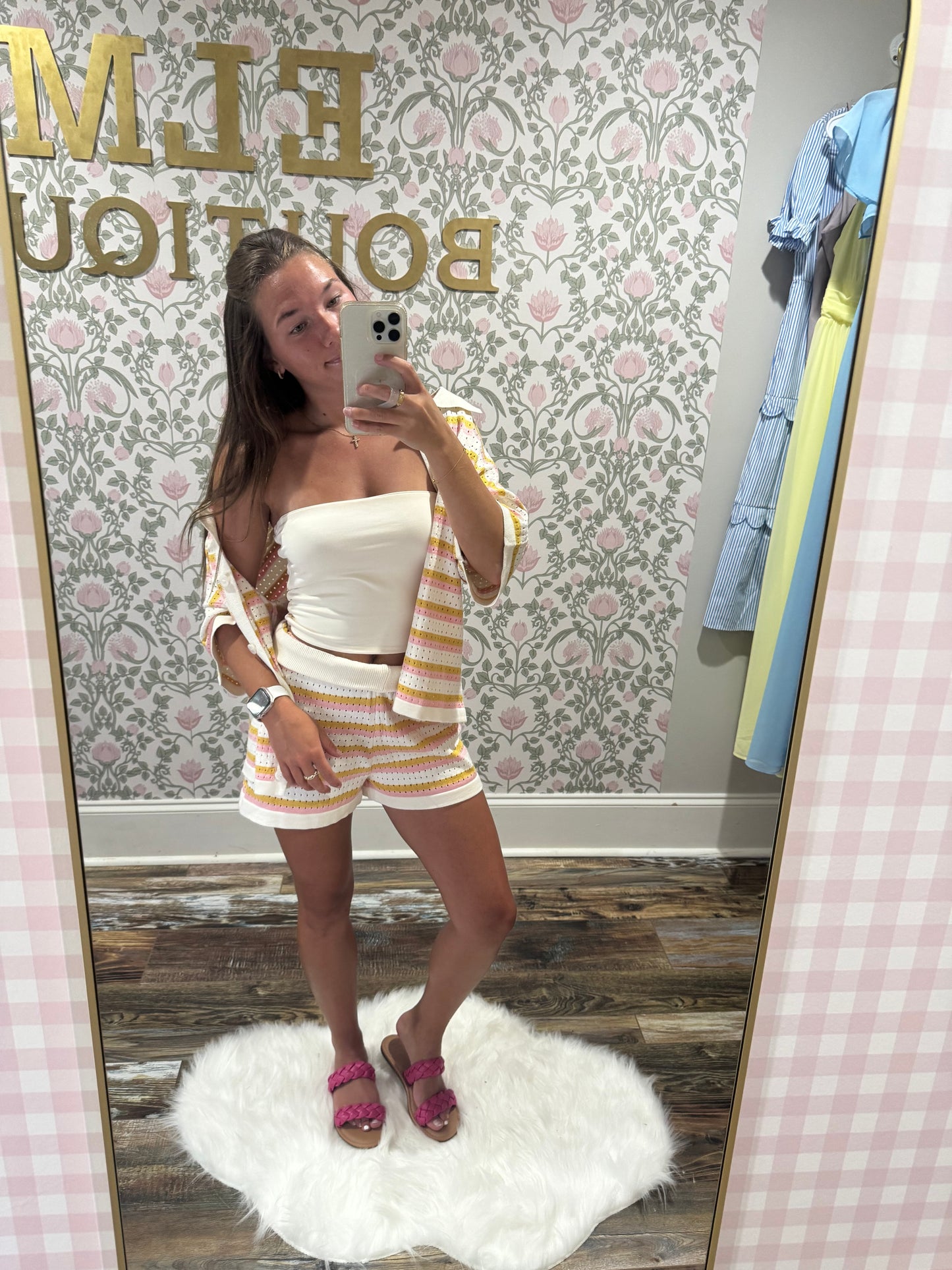 Striped set