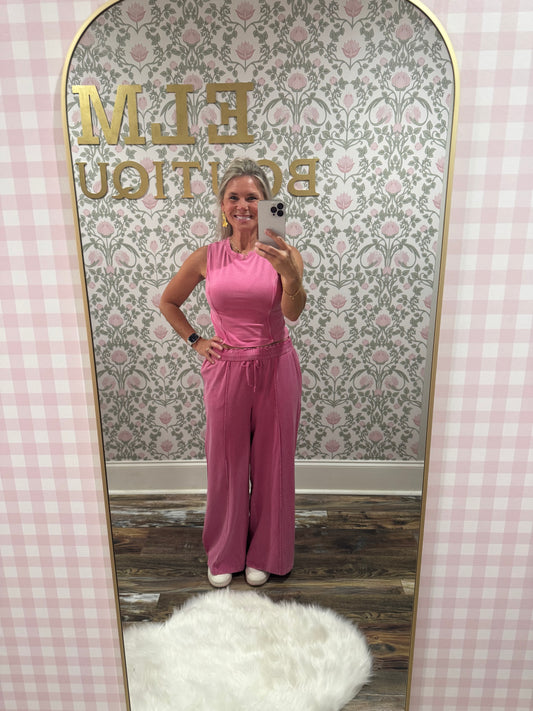 Sleeveless top & wide leg pants set